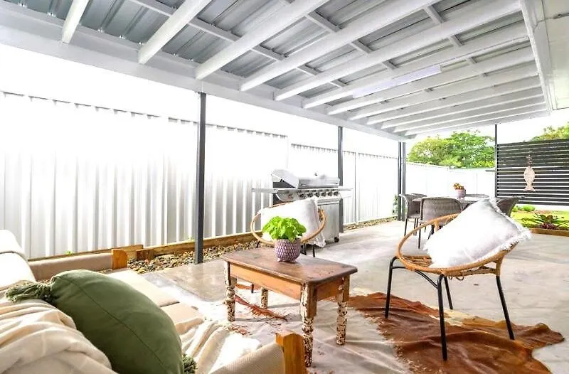 Holiday home Bogimbah Cottage Tin Can Bay